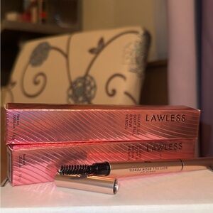 LAWLESS Brow Pencil in Pecan